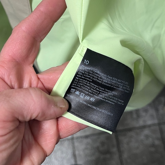 Lululemon Oversized Tie-Waist Trench Coat - Picture 15 of 16